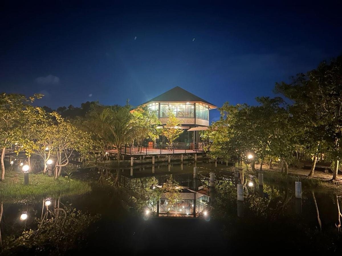 The Beatles Lagoon Chalong Exterior foto