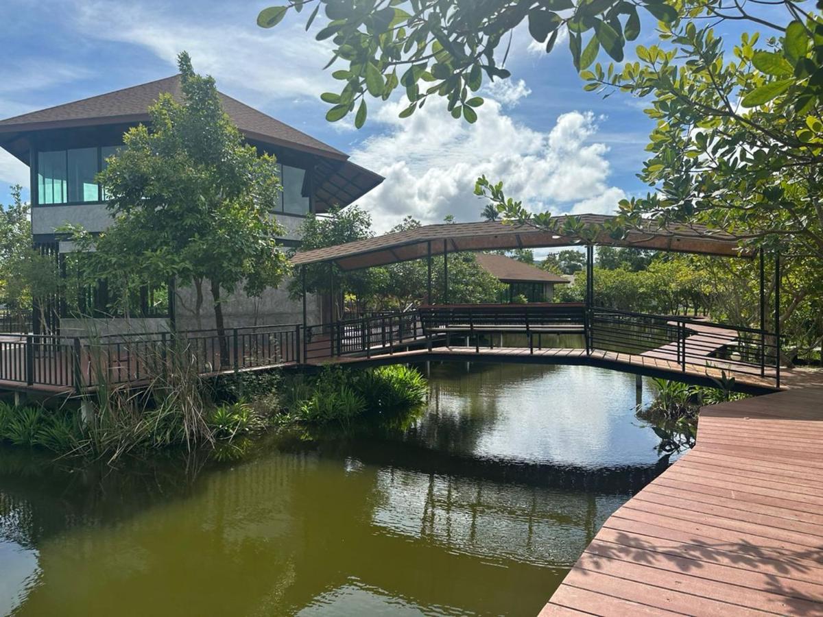 The Beatles Lagoon Chalong Exterior foto